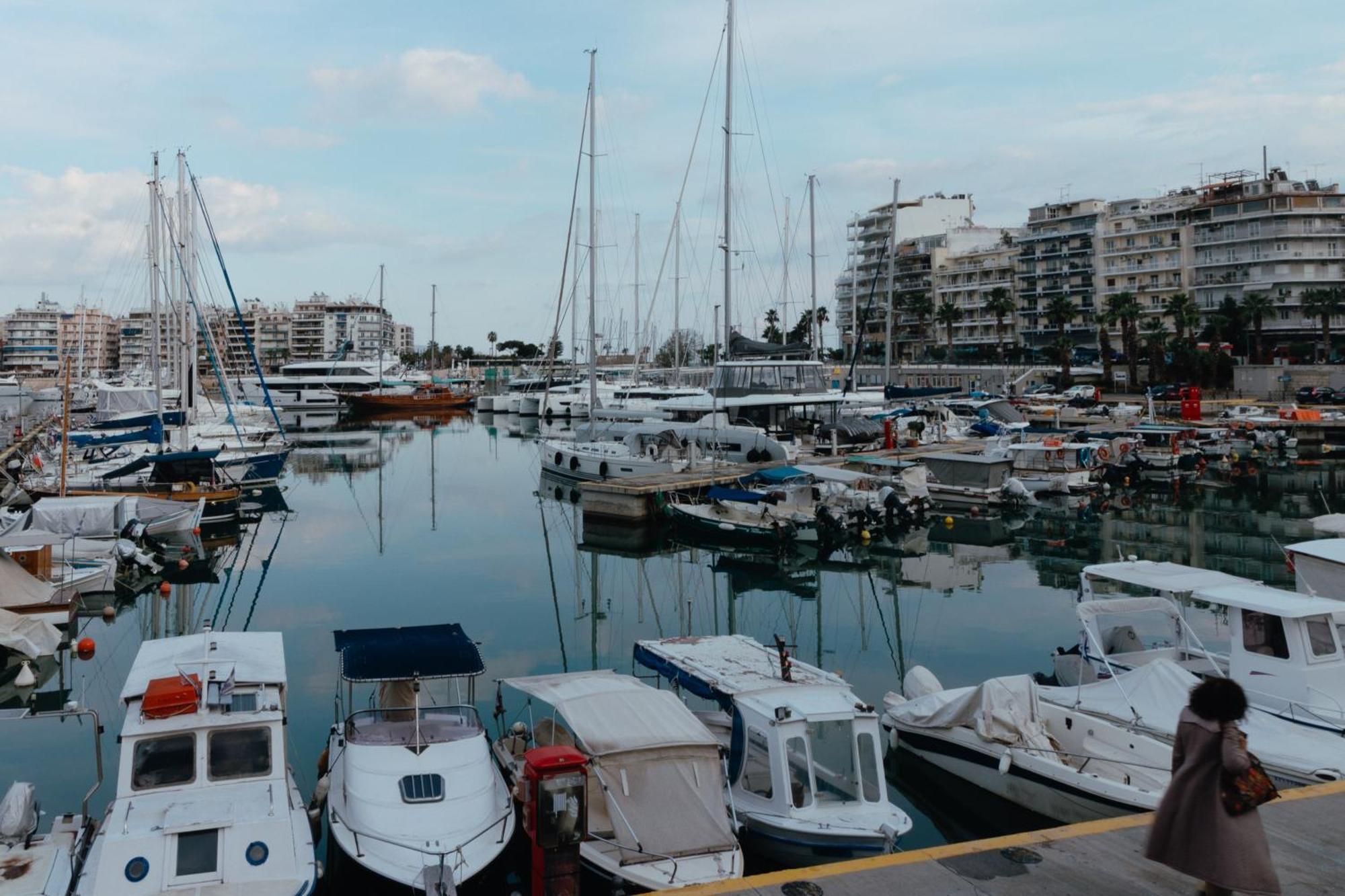 Blue Harbour House - Style Meets Comfort Piraeus Bagian luar foto