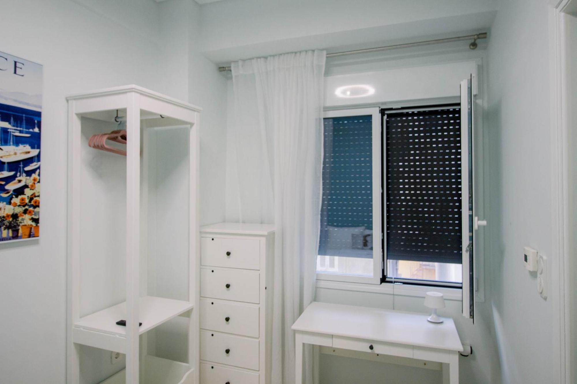 Blue Harbour House - Style Meets Comfort Piraeus Bagian luar foto